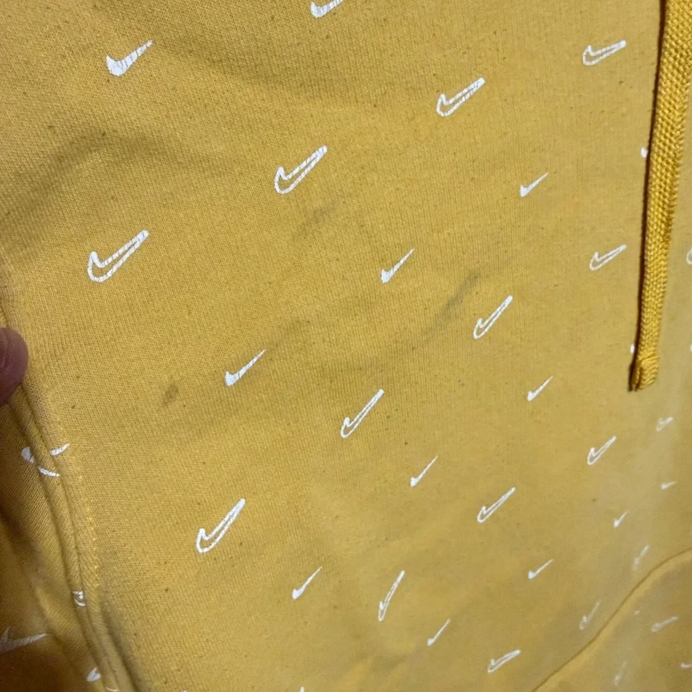 Nike‎ Yellow Hoodie for Men